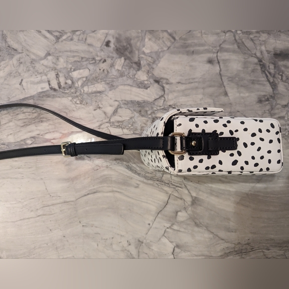 &other stories Crossbody Leather Bag - Picture 5 of 7